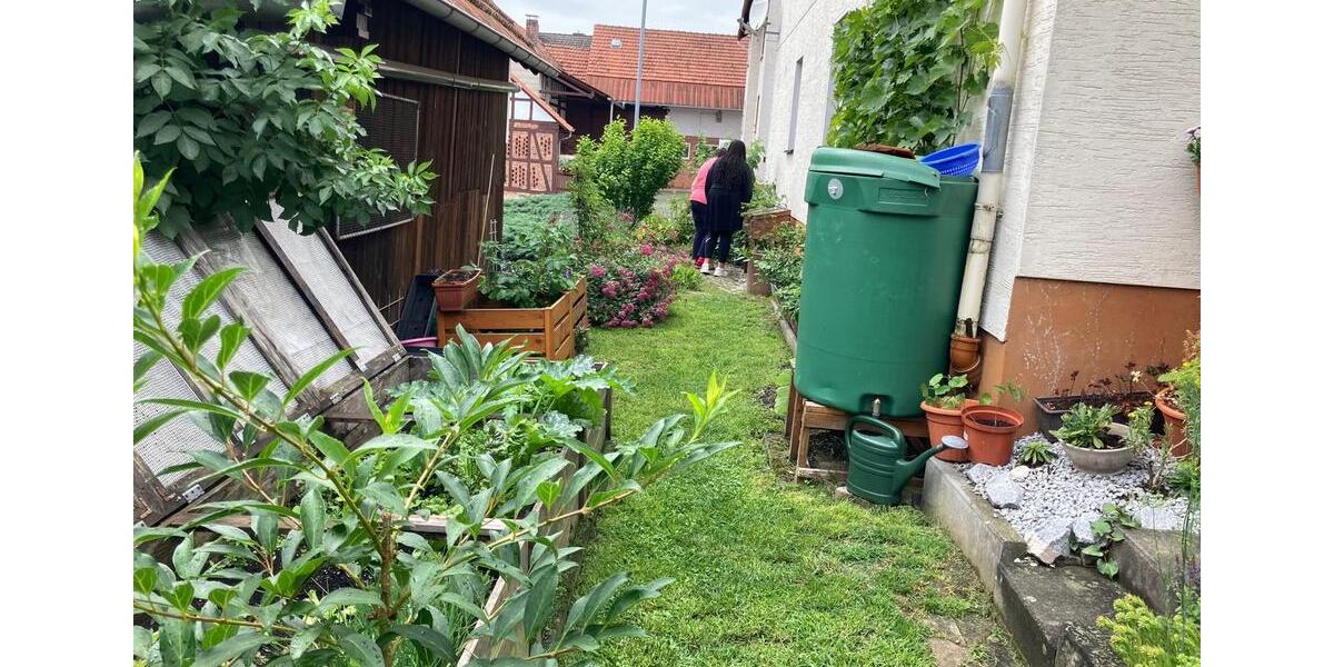 Einfamilienhaus Marburg - 5 Zimmer, 150 m&sup2;, 1.550&euro; | Angebot:26153606