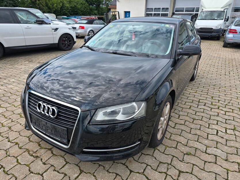 Audi A3 305.000 km 3.999 € München, Pasing-Obermenzing 81247