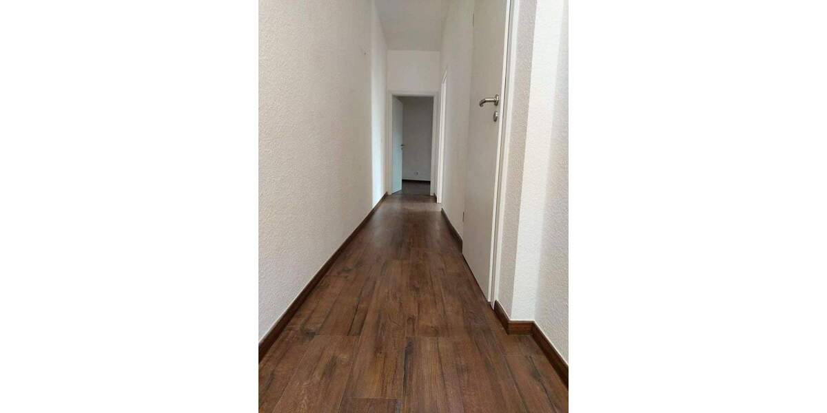 2025 renoviert,100 m²,4-Zimmer,2 Etagen m. EBK+Garten+Keller+Schuppen,Tageslichtbad m. Duschwanne 4 zimmer