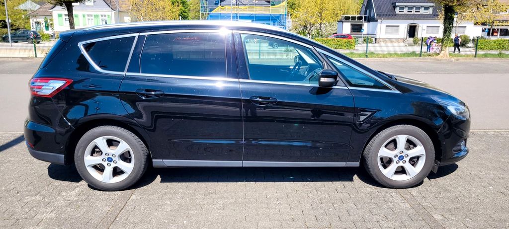 Ford S-Max 73.500 km 17.300 &euro; Engelskirchen 51766