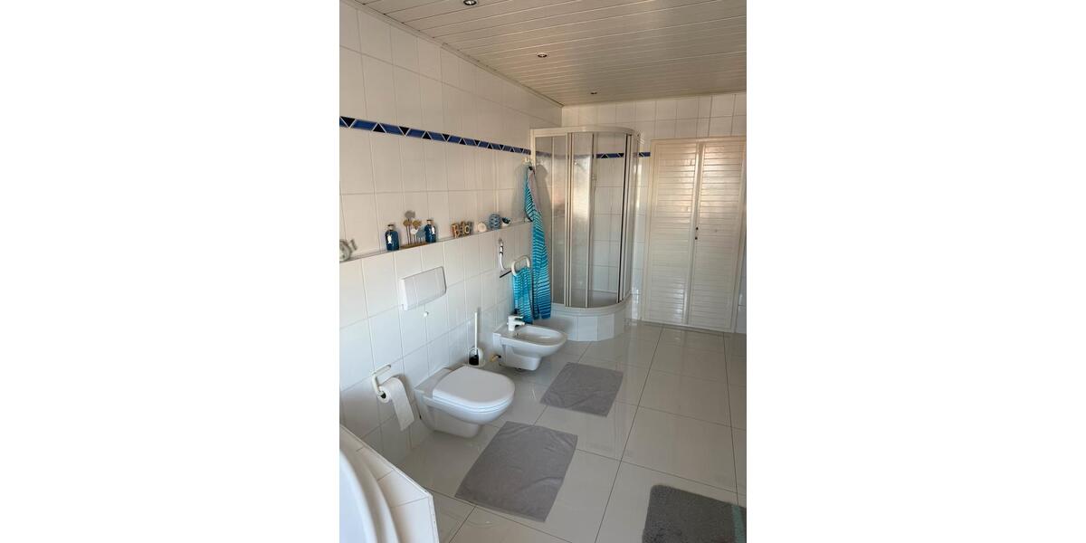 Dachgeschoßwohnung Fulda Kohlhaus - 4.5 Zimmer, 125 m&sup2;, 1.350&euro; | Angebot:26382694