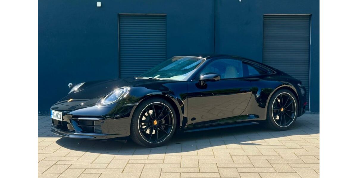 Porsche 992 1.900 km 114.990 &euro; Mönchengladbach 41065