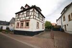 Freistehendes Einfamilienhaus mit Potenzial in Otterberg **6 Zimmer, 121 qm Wohnfläche** 6 zimmer