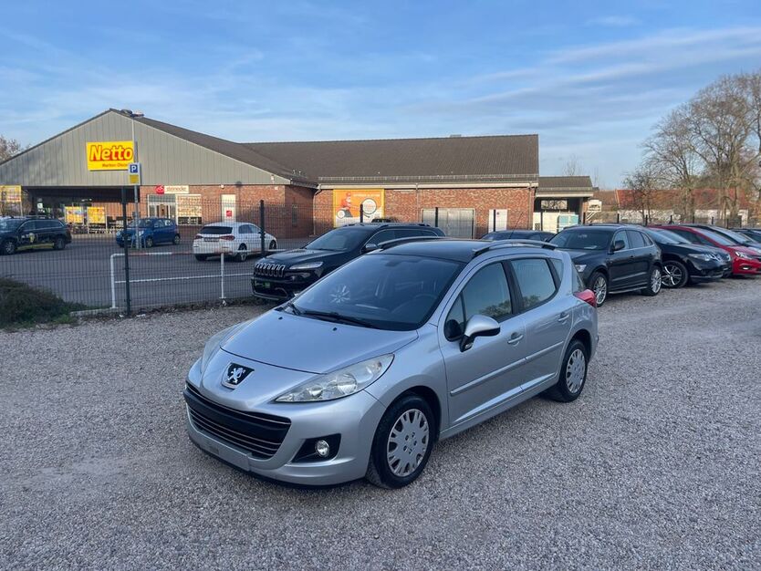 Peugeot 207 115.000 km 3.490 € Berlin 13127
