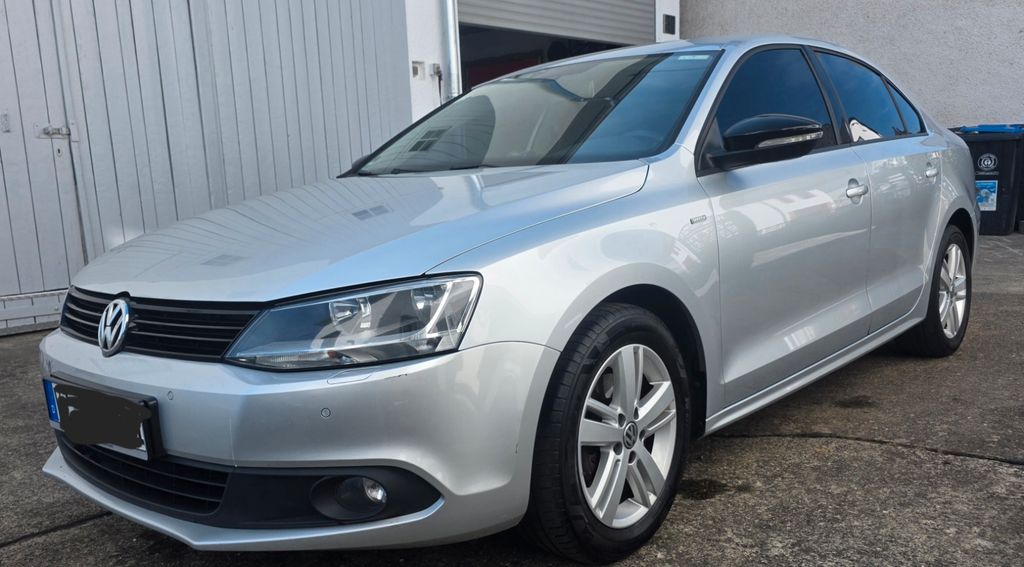 VW Jetta 219.541 km 6.400 &euro; Wetzlar 35576