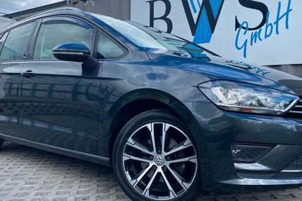 VW Golf Sportsvan 95.000 km 14.990 € Gera 07548