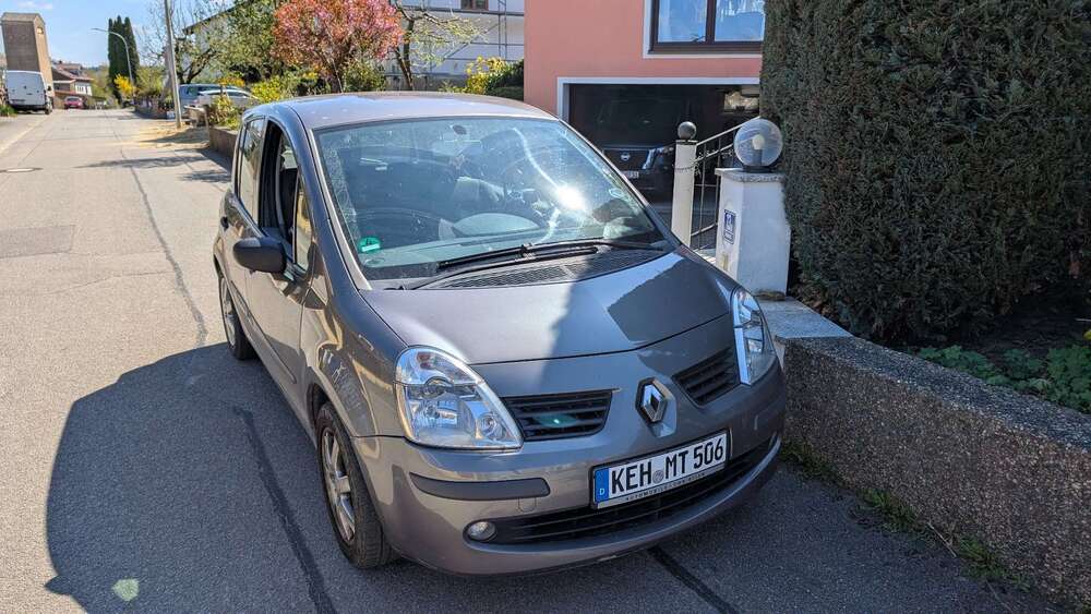 Renault Modus 208.000 km 450 &euro; Teugn 93356