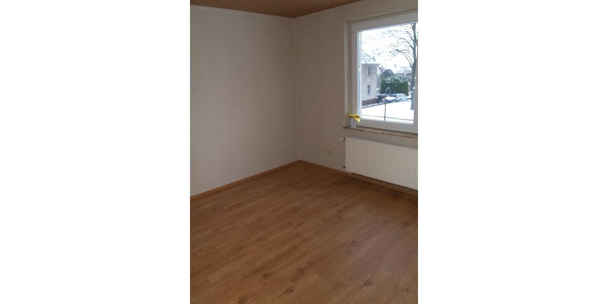 Etagenwohnung Heringen (Werra) - 3 Zimmer, 80 m&sup2;, 450&euro; | Angebot:26364520