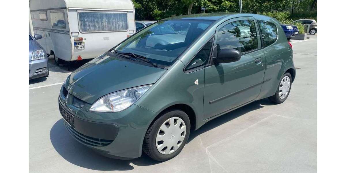 Mitsubishi Colt 69.000 km 1.400 &euro; München 80809