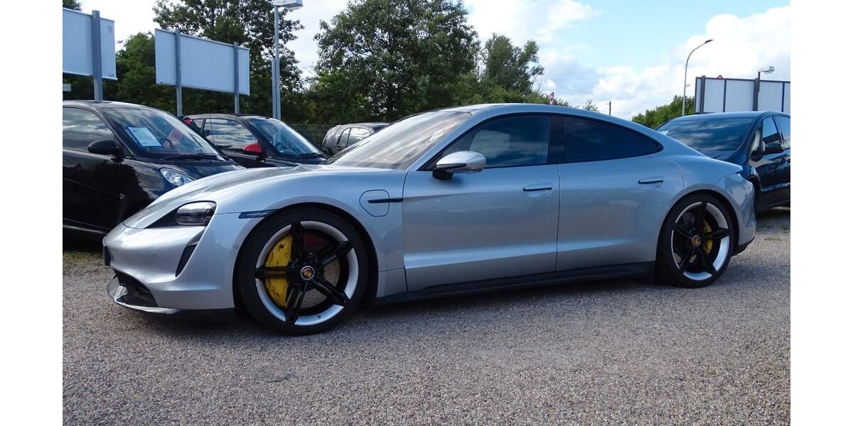 Porsche Taycan 41.000 km 77.500 &euro; Rodgau / Nieder-Roden 63110