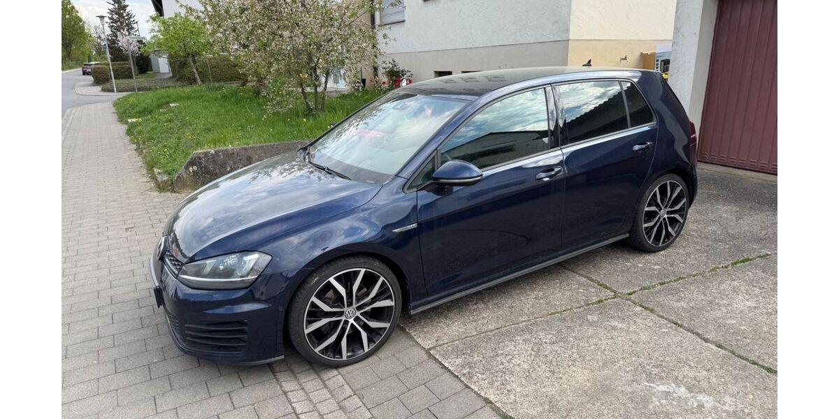 VW Golf 174.000 km 11.800 &euro; Tauberbischofsheim 97941