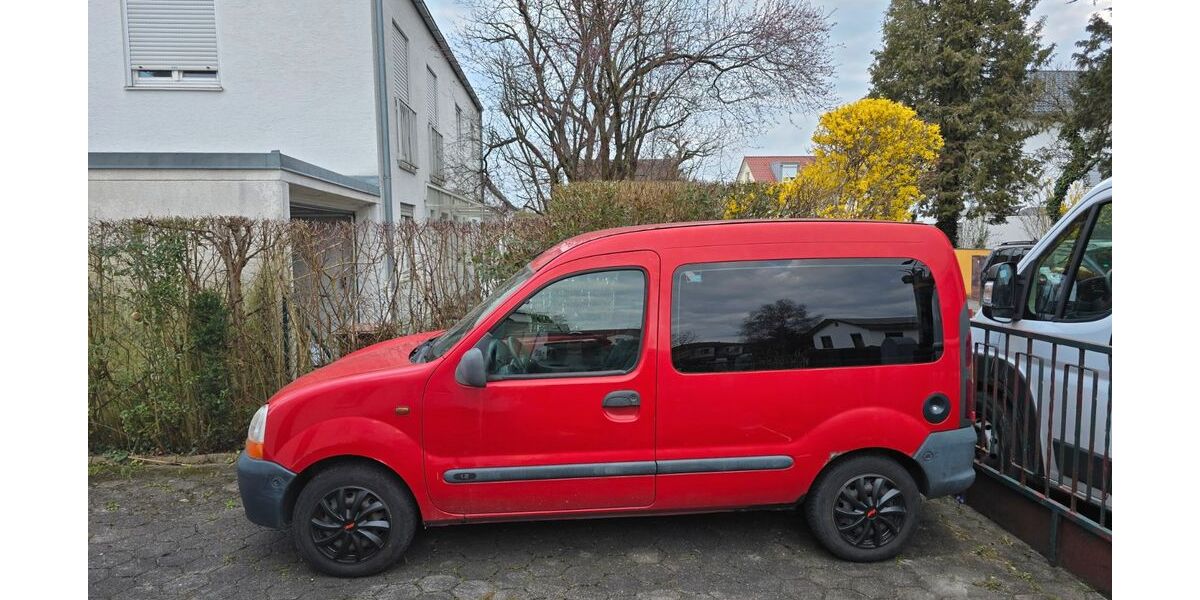 Renault Kangoo 141.000 km 999 &euro; Munchen 80939
