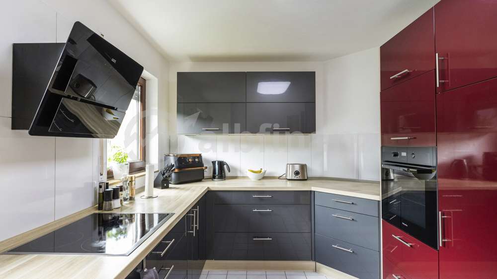 Etagenwohnung Reutlingen Sondelfingen - 4 Zimmer, 120 m&sup2;, 425.000&euro; | Angebot:24897519