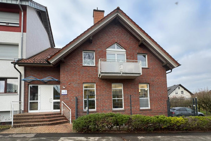 Gewerbeobjekt Schieder-Schwalenberg Schieder - 3 Zimmer, 120 m&sup2;, 960&euro; | Angebot:24594945