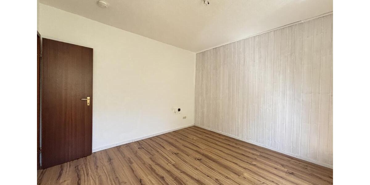 Erdgeschoßwohnung Altena - 4 Zimmer, 126 m&sup2;, 770&euro; | Angebot:26367442