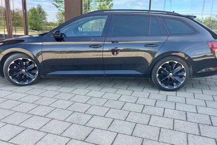 Skoda Superb 98.000 km 22.900 &euro; Buttenwiesen 86647