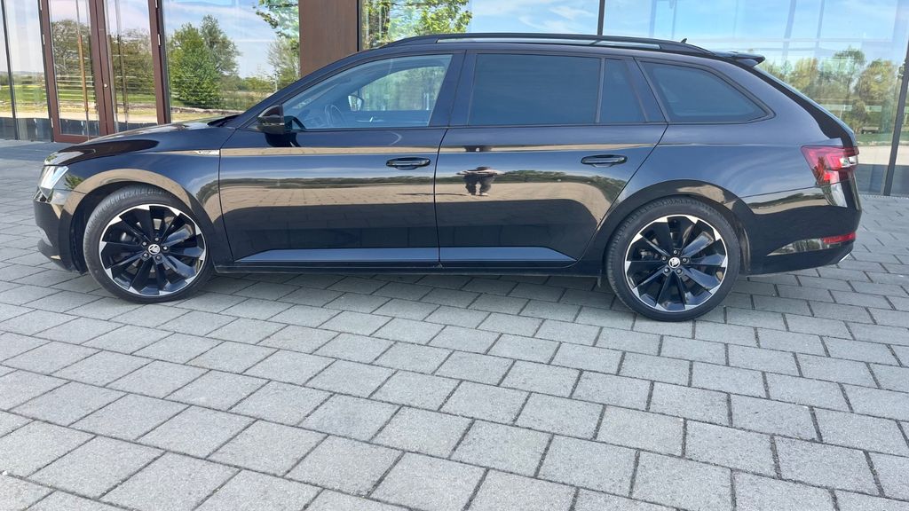 Skoda Superb 98.000 km 22.900 &euro; Buttenwiesen 86647