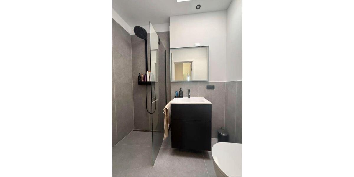 Doppelhaushälfte Zwenkau - 4 Zimmer, 161 m&sup2;, 2.600&euro; | Angebot:25657167