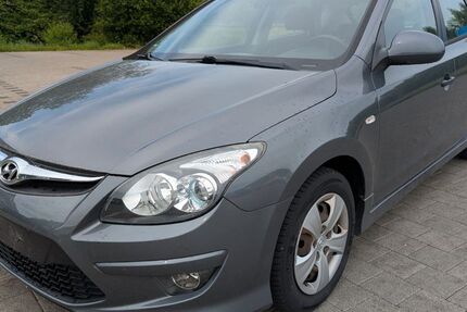 Hyundai i30 184.000 km 2.950 &euro; Sulzbach an der Murr 71560