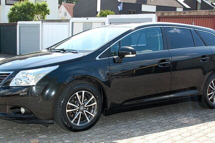 Toyota Avensis 302.700 km 3.280 &euro; Feucht 90537