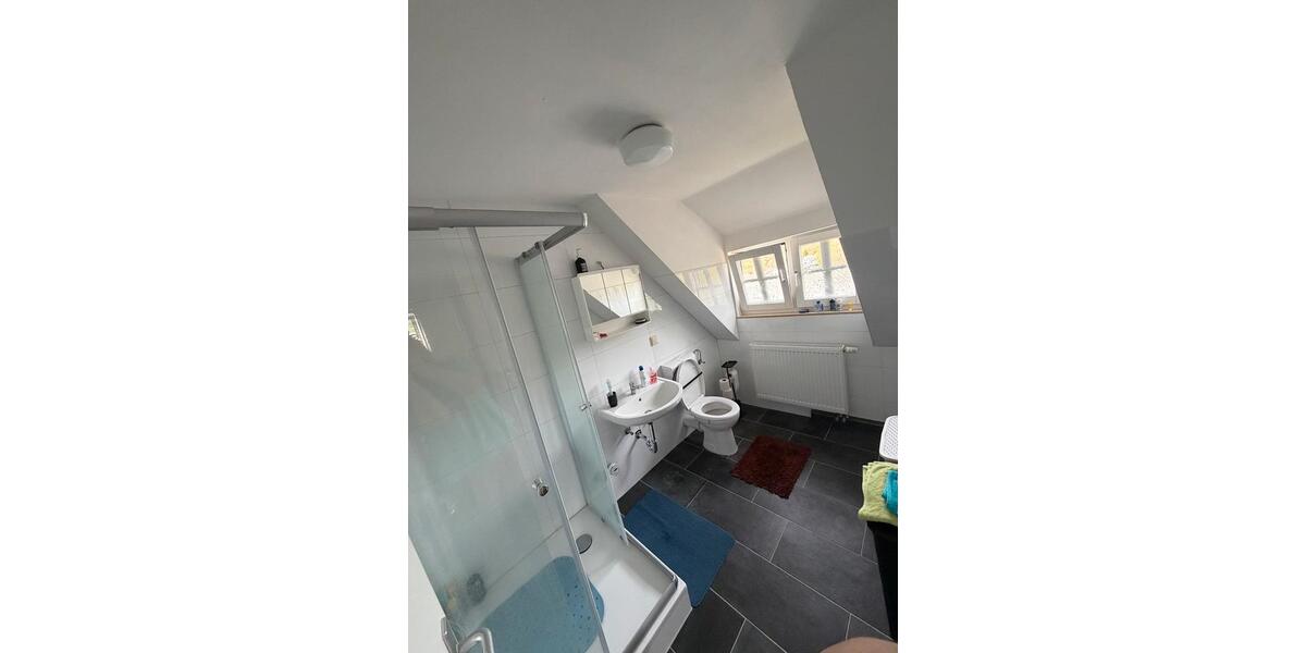 Dachgeschoßwohnung Sontra - 2 Zimmer, 34 m&sup2;, 220&euro; | Angebot:26318575