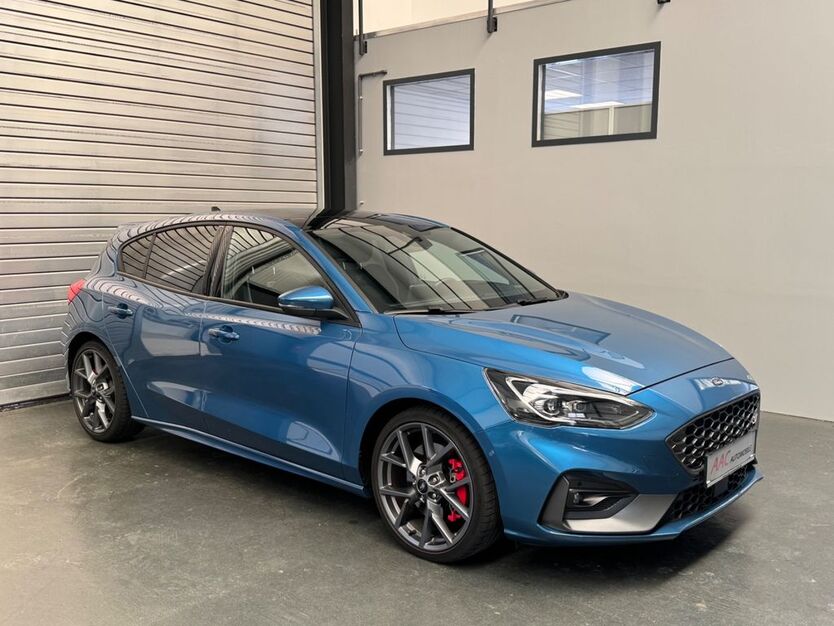 Ford Focus 24.000 km 27.950 € Erftstadt 50374