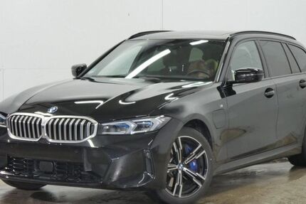 BMW 330 23.345 km 49.900 € Bopfingen 73441