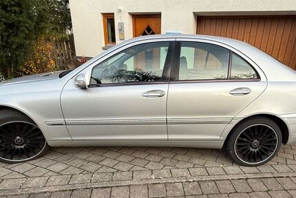 Mercedes-Benz C 180 288.613 km 2.500 &euro; Vöhringen 72189