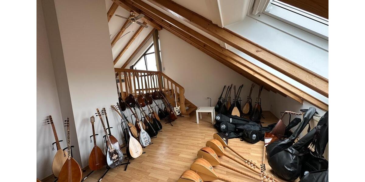 Traumhafte Doppelhaushälfte mit Garten in 91227 Leinburg 4 zimmer