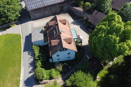 Haus Ebnath - 7 Zimmer, 260 m&sup2;, 364.500&euro; | Angebot:26764263