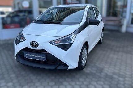 Toyota Aygo (X) 110.600 km 8.000 € Hilpoltstein 91161