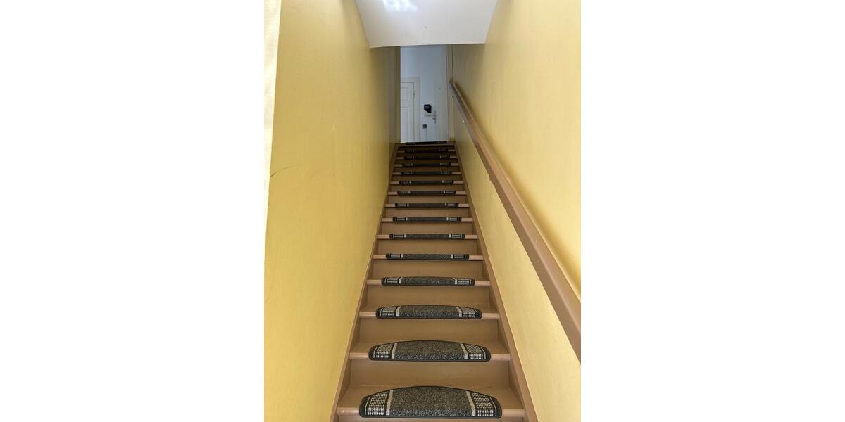 Etagenwohnung Delmenhorst Deichhorst - 4 Zimmer, 150 m&sup2;, 1.165&euro; | Angebot:25415059