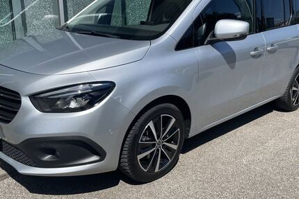 Mercedes-Benz T-Klasse 11.800 km 25.900 € Günzburg 89312