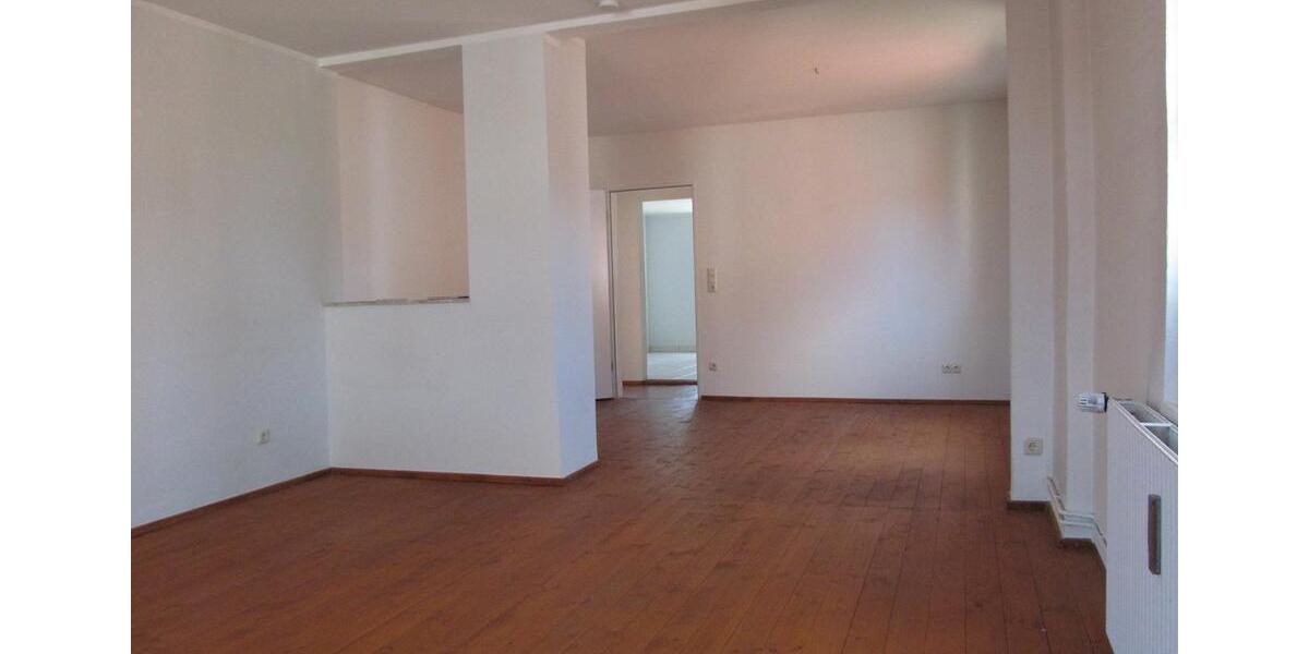 Etagenwohnung Preetz - 3 Zimmer, 96 m&sup2;, 938&euro; | Angebot:26517794