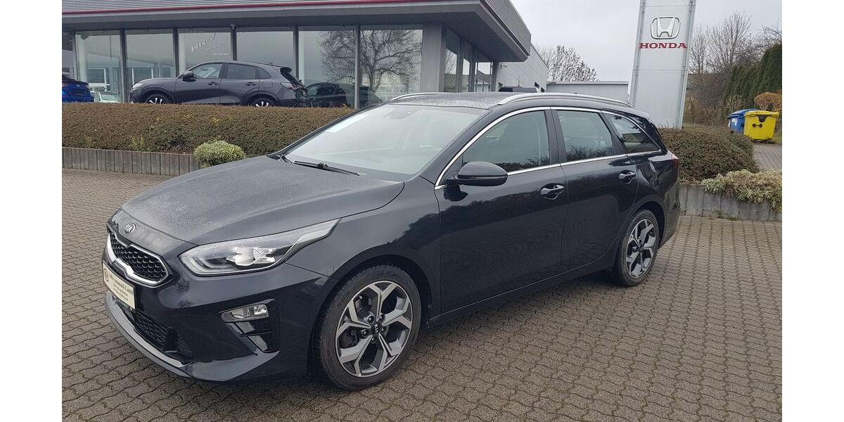 Kia ceed Sportswagon 52.330 km 18.490 € Annaberg-Buchholz 09456