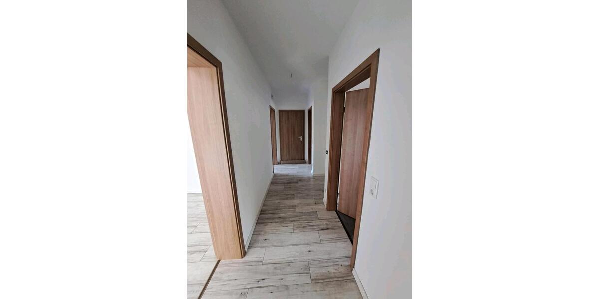 Erdgeschoßwohnung Neustadt am Rübenberge - 3 Zimmer, 91 m&sup2;, 1.000&euro; | Angebot:26415012