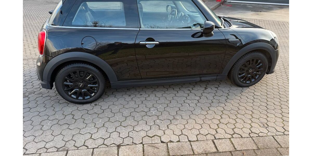 Mini ONE 76.000 km 17.500 &euro; Seelze-Gummer 30926