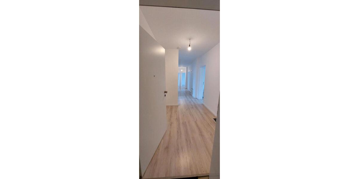 Erdgeschoßwohnung Bad Gandersheim - 4 Zimmer, 99 m&sup2;, 950&euro; | Angebot:26233682