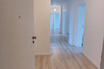 Wohnung Bad Gandersheim - 4 Zimmer, 99 m&sup2;, 950&euro; | Angebot:26233682