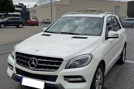Mercedes-Benz ML 350 189.100 km 22.150 € Leinfelden-Echterdingen 70771