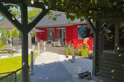 EinfamilienhausBungalow Nähe Waldbad