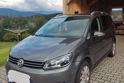 VW Touran 230.000 km 7.200 € Teisnach 94244