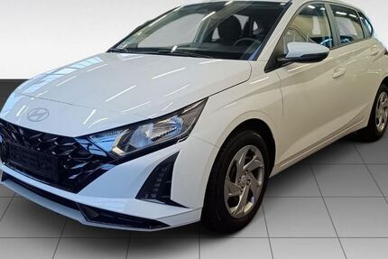 Hyundai i20 2.400 km 17.370 &euro; Quakenbrück 49610