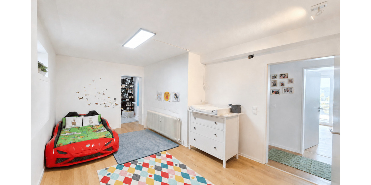 Etagenwohnung Waldshut-Tiengen Tiengen - 5 Zimmer, 152 m&sup2;, 509.000&euro; | Angebot:26763511
