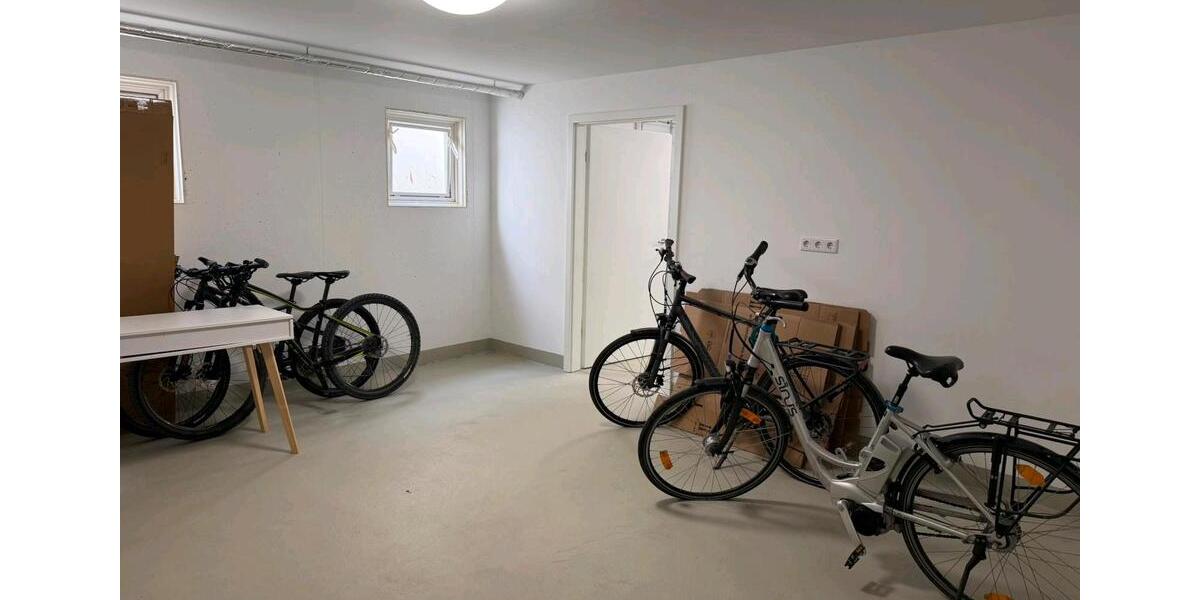 Hochparterre Schillingsfürst - 2 Zimmer, 63 m&sup2;, 700&euro; | Angebot:25933653
