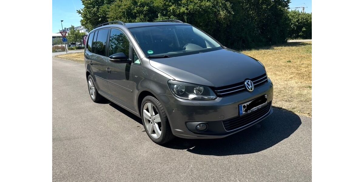 VW Touran 244.000 km 7.499 &euro; Dachau 85221