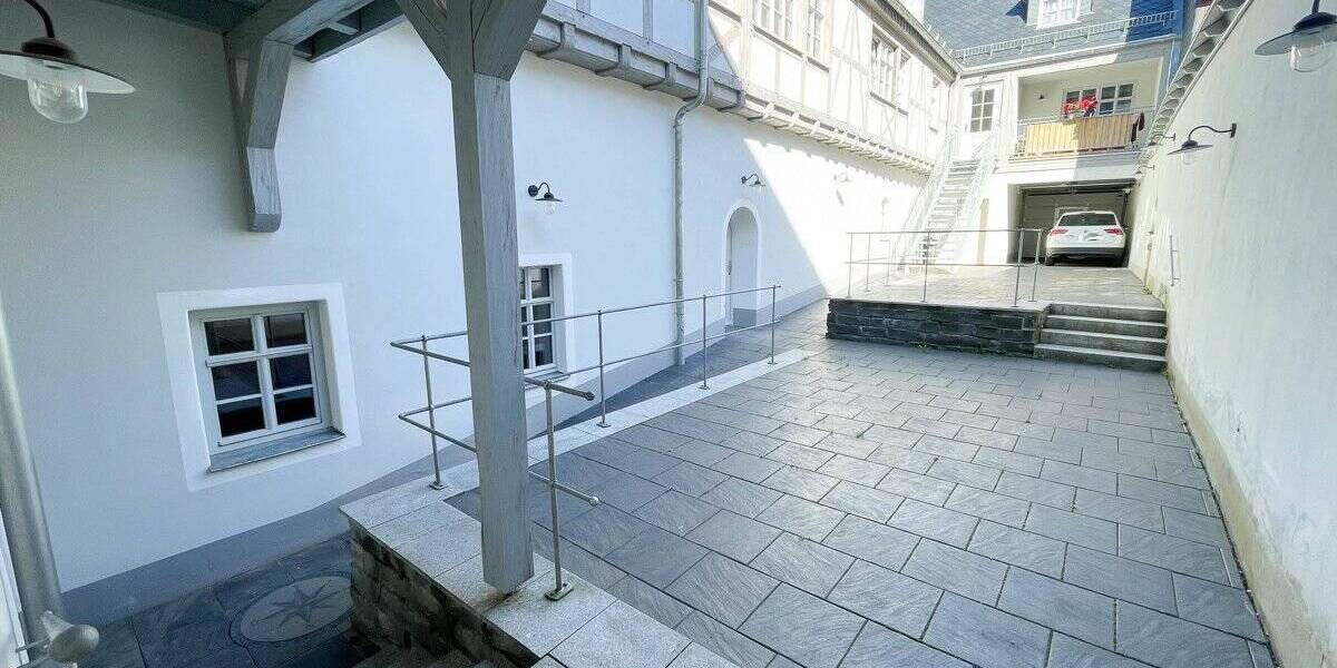 Gewerbeobjekt Schwarzenberg Hofgarten - 5 Zimmer, 1.800&euro; | Angebot:25744566