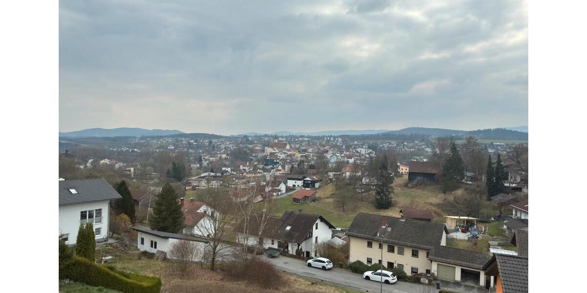 Etagenwohnung Viechtach - 4 Zimmer, 115 m&sup2;, 790&euro; | Angebot:26416480