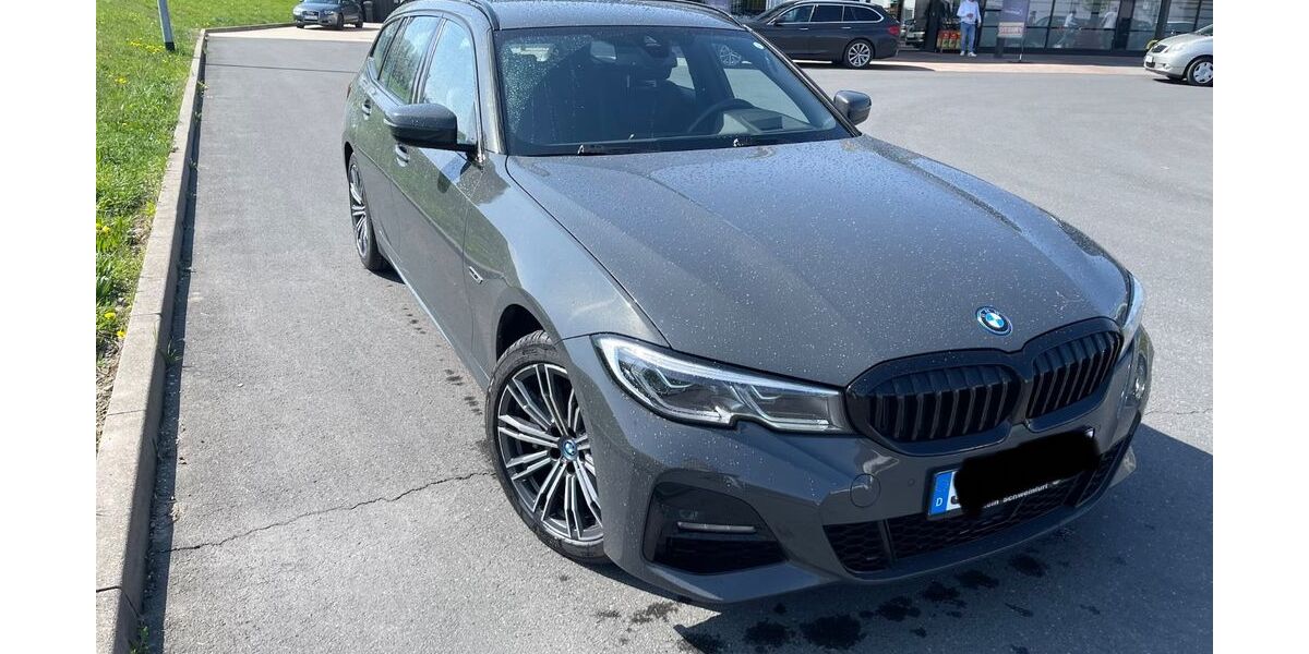 BMW 330 128.135 km 31.800 &euro; Wipfeld 97537