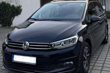VW Touran 106.000 km 19.500 &euro; Neutraubling 93073